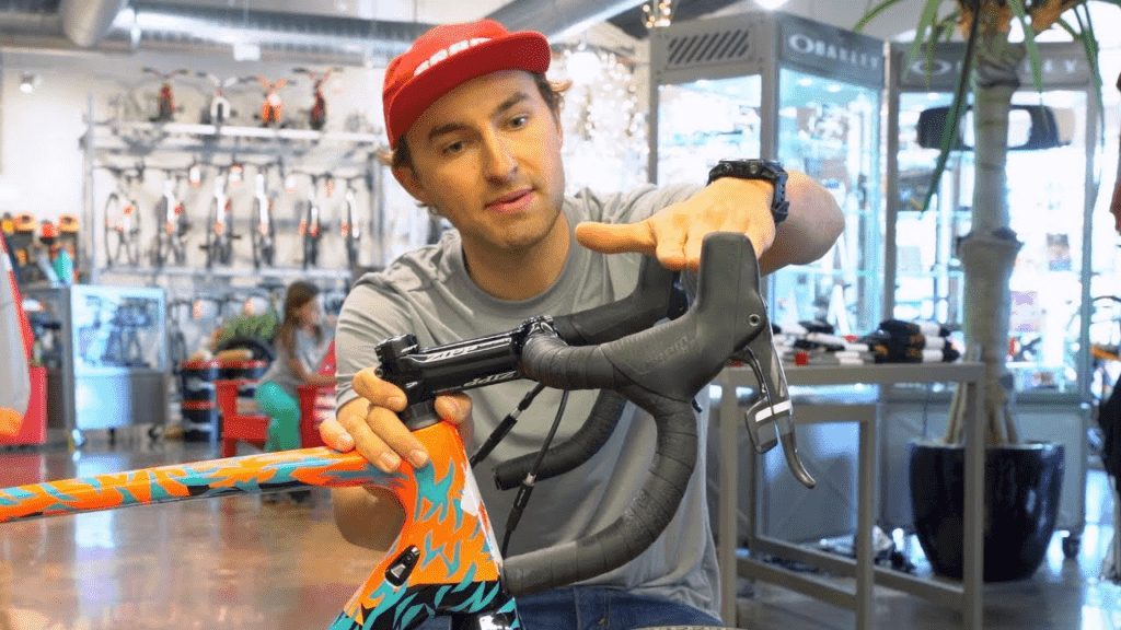 Cyclocross vs Road Bike Handlebars